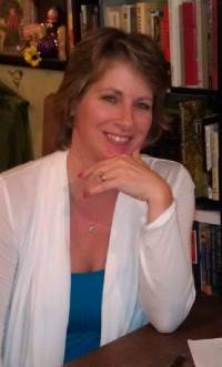 Cait Jarrod, Author of Entangled Love, a romantic suspense